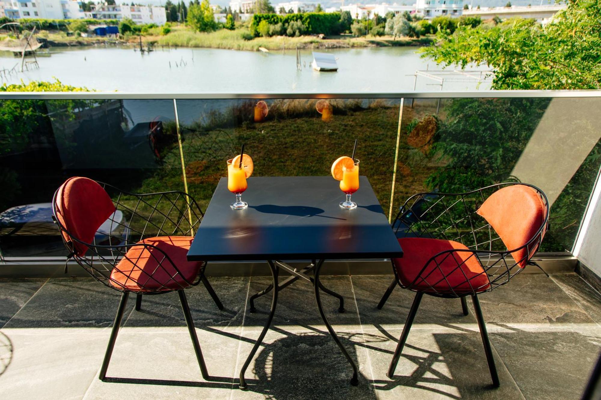 Apartments Gucci Улцин Екстериор снимка