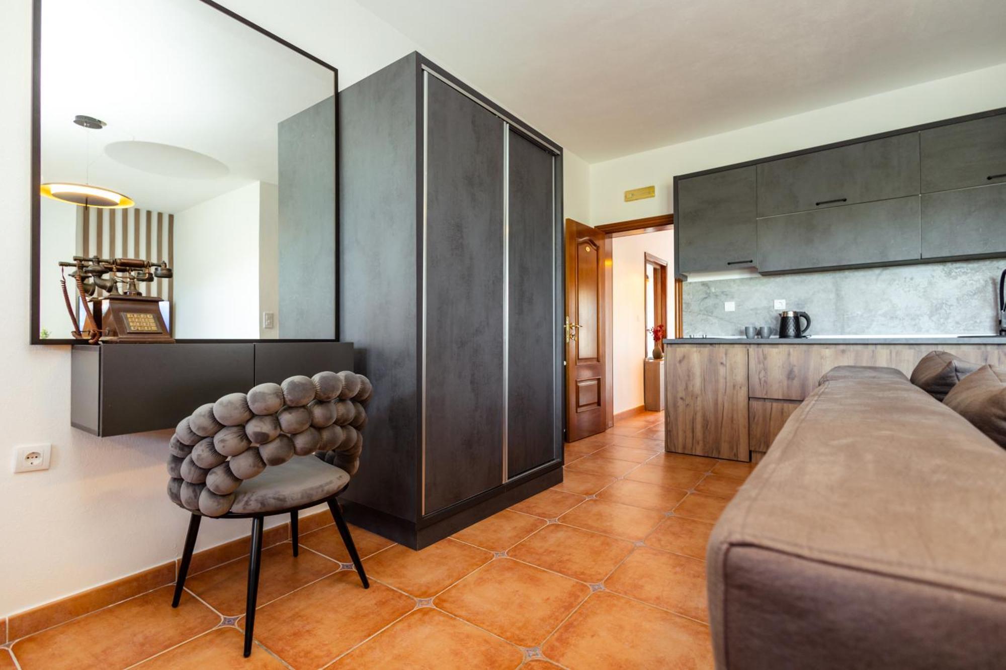 Apartments Gucci Улцин Стая снимка